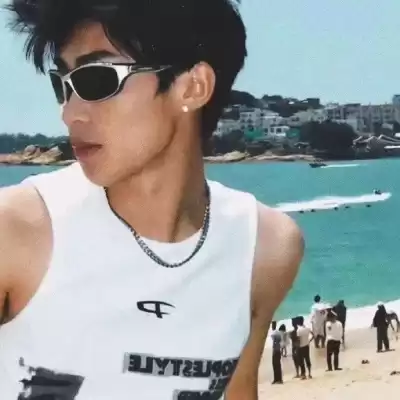侯梦洁